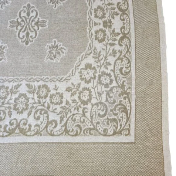 VTG Cream Beige Reversible Damask Floral Coverlet Bedspread‎ French Twin Full - Picture 5 of 13